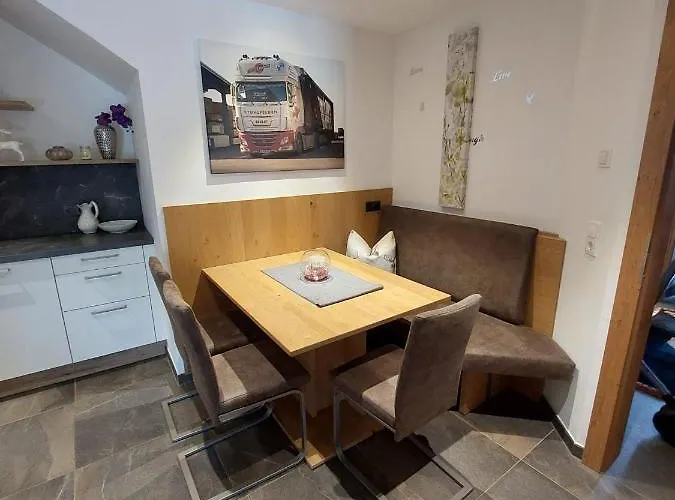 Julia Kroell Mittersill