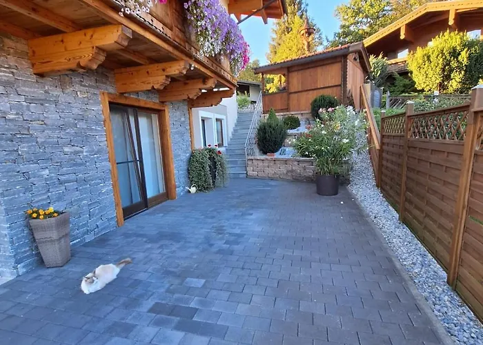 Julia Kroell Mittersill